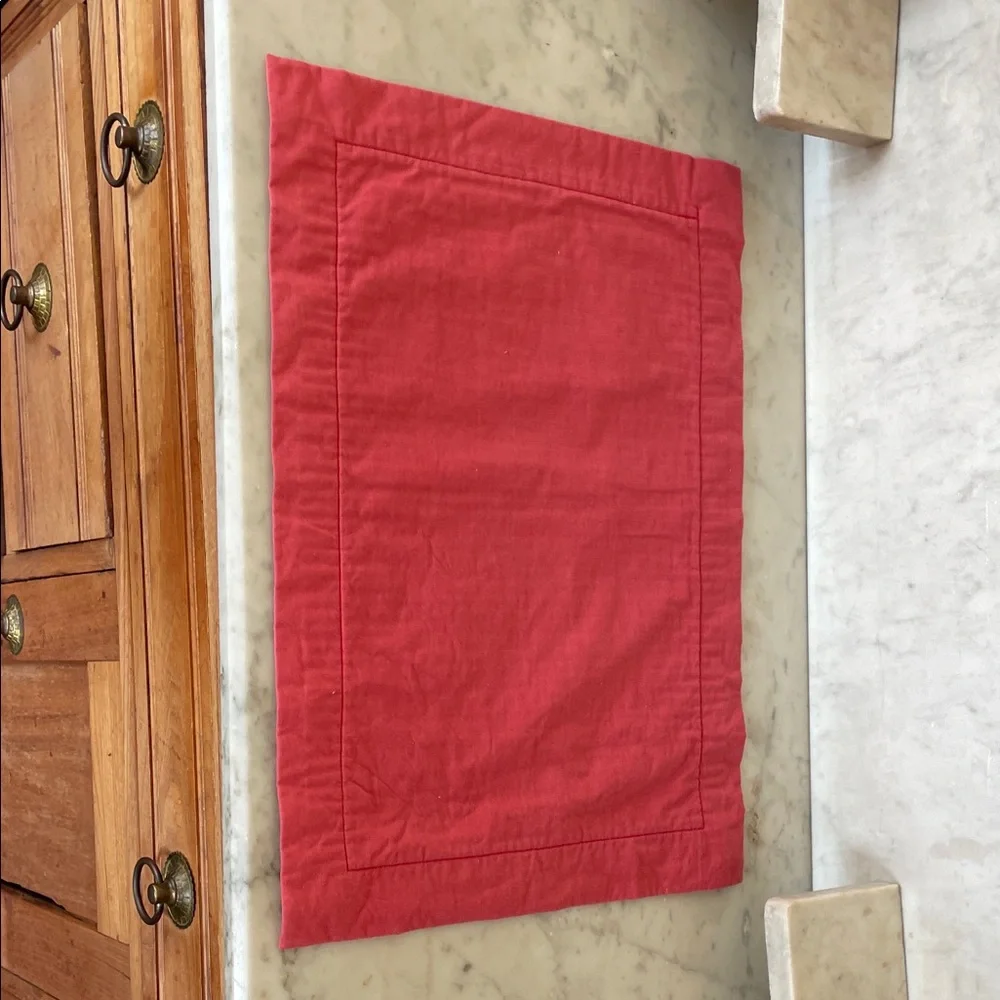 VINTAGE Red and Green Table Placemats (4)